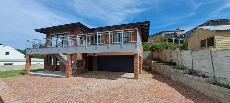 3 Bedroom Property for Sale in Stilbaai Wes Western Cape